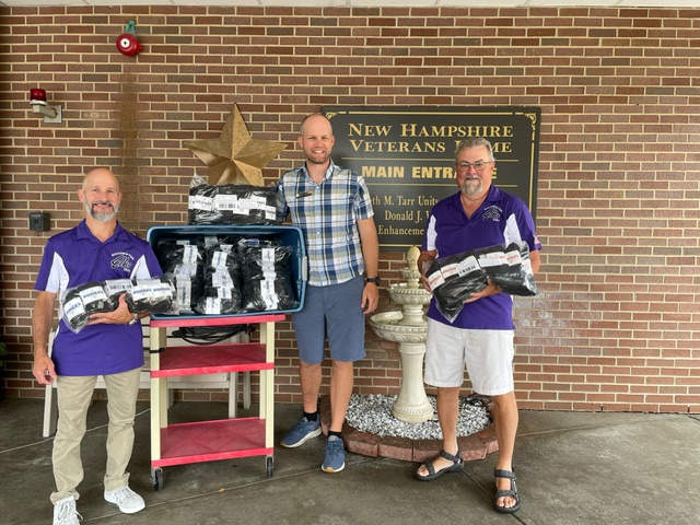 Rochester Elks Lodge Donates 275 Pairs of Socks to NH Veterans Home