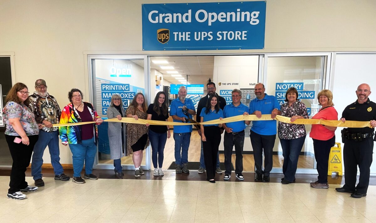 Chamber holds ribbon cutting for The UPS Store #7908 at 306 North Main Street